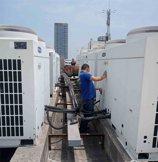 金湾中央空调制热和不制冷系统维修方法